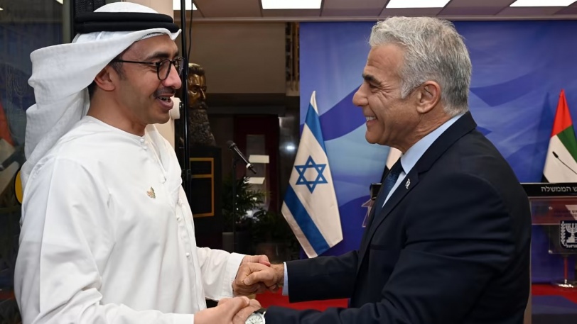 زار "متحف المحرقة".. لابيد يلتقي وزير خارجية الإمارات في القدس
