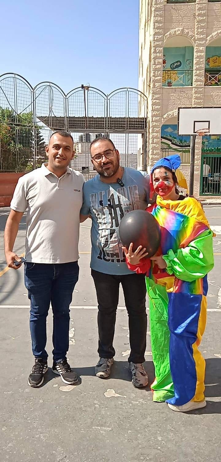 تنظيم يوم ترفيهي للأطفال في مدرسة النخبة