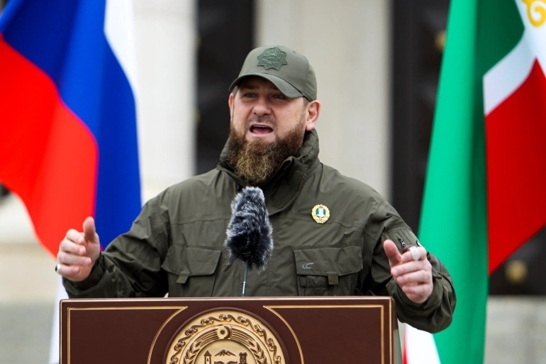 رئيس الشيشان يدعو الجيش الروسي لاستخدام النووي