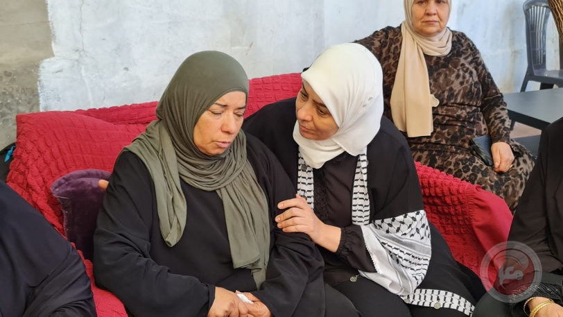 خلال زيارتها لعائلة الشهيدين.. غنام: إعدام عنبر وبصبوص يؤكد ممارسة الاحتلال أبشع جرائم إرهاب الدولة