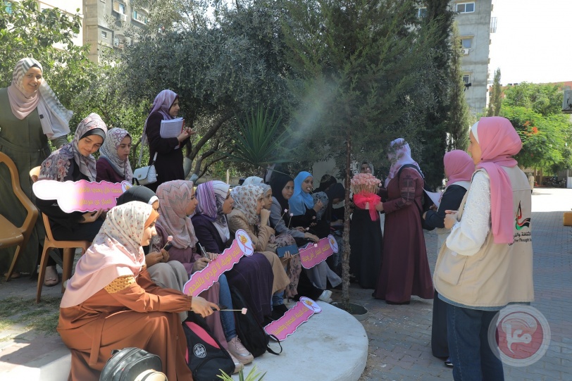 مركز صحة المرأة يفتتح اكتوبر الوردي بالباص الوردي  