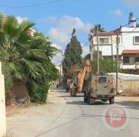سلفيت: جيش الاحتلال يصادر "باجرا" في بلدة الزاوية