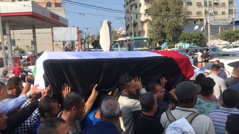 غزة- تشييع جثمان البرناوي أول أسيرة في سجون الاحتلال