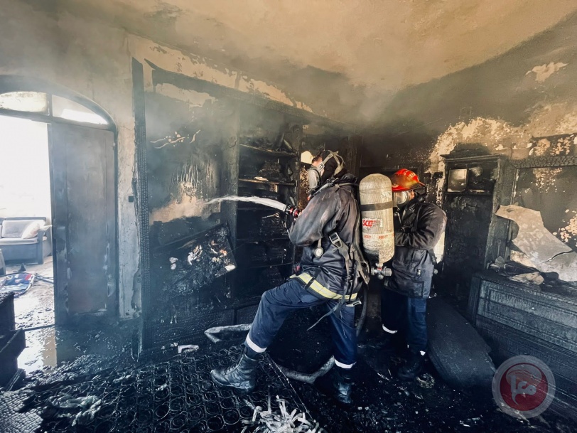 شاحن هاتف محمول يتسبب بحريق منزل في الخليل