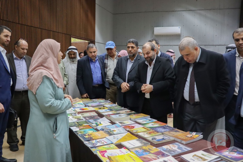 "الشباب والثقافة" تفتتح معرضًا للكتب الحاصلة على أرقام إيداع بغزة