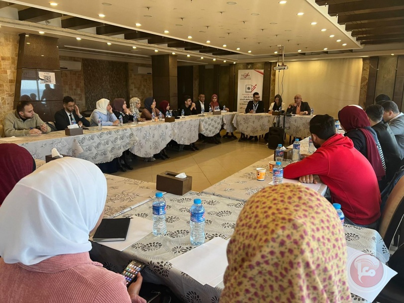 بال ثينك تعقد جلسة حوارية مع مدير البعثة الفرعية للجنة الدولية للصليب الأحمر بغزة