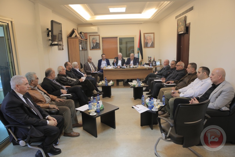 لبنان. أبو زهري يناقش مع فصائل المنظمة الأوضاع التربوية والمنح
