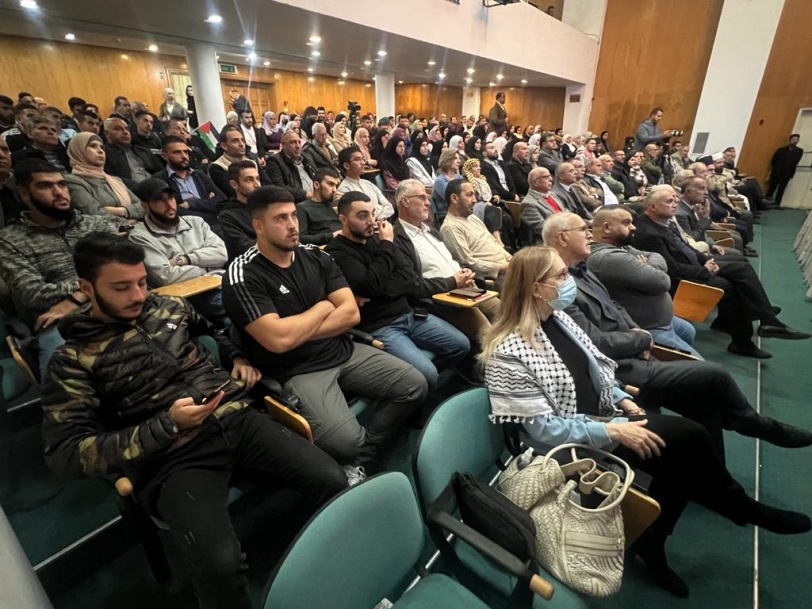 خلال لقاء نظمته جامعة القدس-المشاركون يؤكدون على ضرورة إنهاء الانقسام