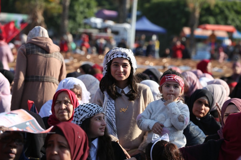  الالاف يشاركون في احياء الذكرى ٥٥ لانطلاقة الشعبية بغزة