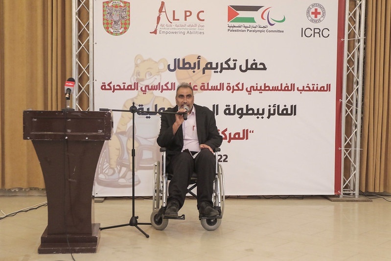 رئيس بلدية غزة يكرم أبطال المنتخب الفلسطيني لكرة السلة للكراسي المتحركة