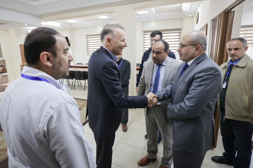 مجمع الشفاء الطبي يستقبل نائب رئيس مجلس إدارة مجموعة الاتصالات بشار مصري