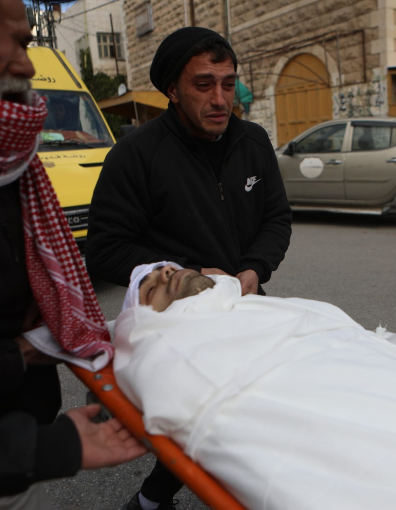 تشييع جثمان الشهيد نسيم أبو فودة في الخليل
