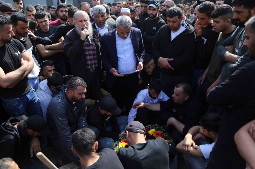 الآلاف يشيعون جثمان الفتى محمد سليم (صور)