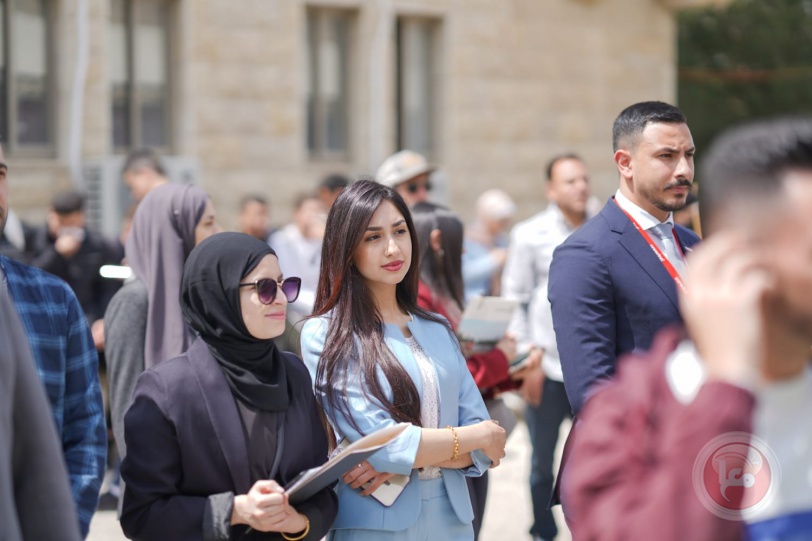 حضور واسع لطلبة وخريجي جامعة القدس والمشغلين والرعاة في يوم التوظيف السنوي