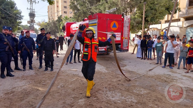 4 إصابات من الدفاع المدني بحريق وسط غزة
