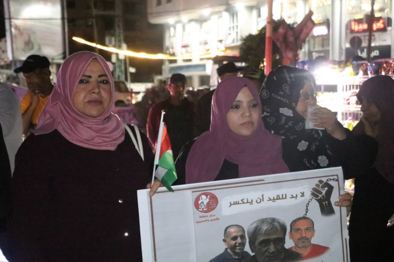 خلال تظاهرات للشعبيّة: استمرار التعتيم على الوضع الصحي للقائد وليد دقة بمثابة إعدام بطيء