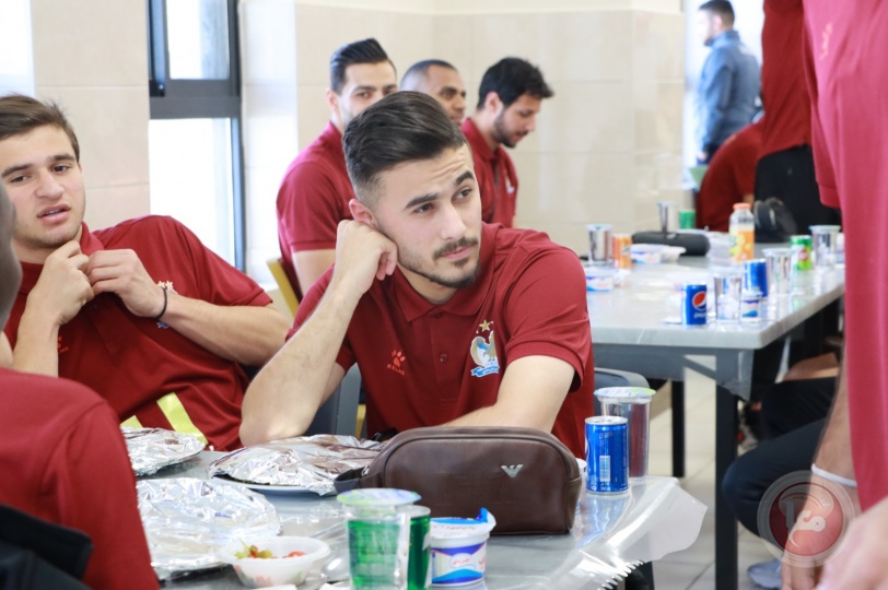 جامعة بوليتكنك فلسطين تستقبل نادي الوحدات ونادي الفيصلي في رحابها