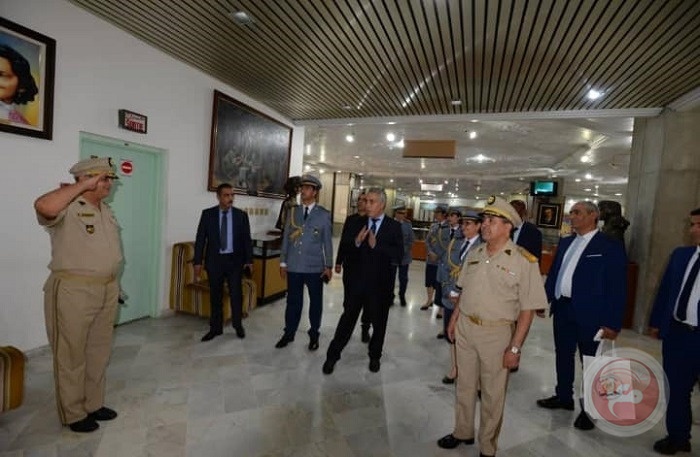بركات يبحث مع مدير عام الجمارك الجزائري سبل تعزيز التعاون