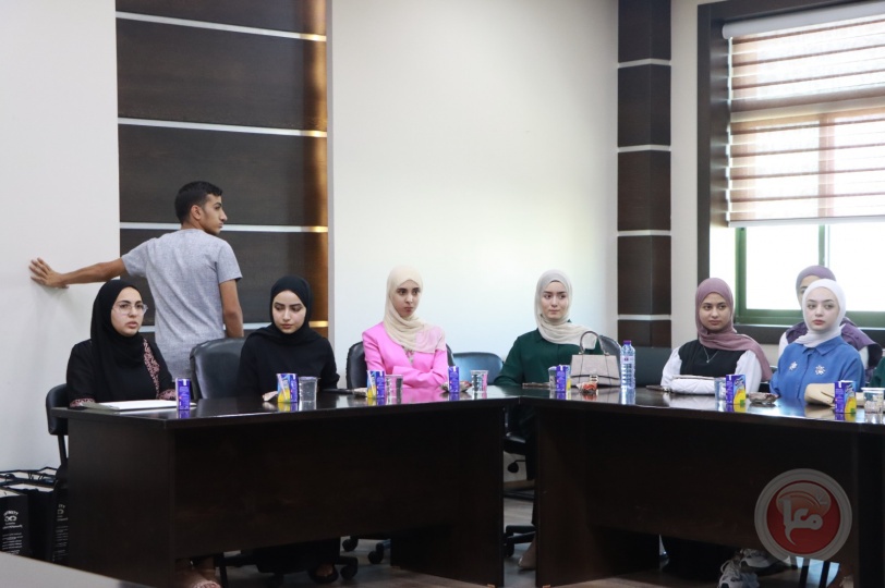 جامعة بوليتكنك فلسطين تحتفي بكوكبة من أوائل الوطن الملتحقين بتخصصاتها