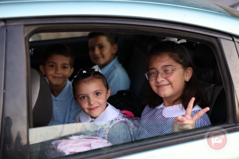 أكثر من ٦٠٠ الف طالب يبدأون العام الدراسي بغزة