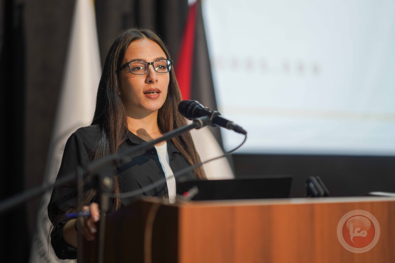جامعة القدس تستقبل طلبتها الجدد من كليات طب البشري والأسنان والمهن الصحية والصحة العامة والصيدلة
