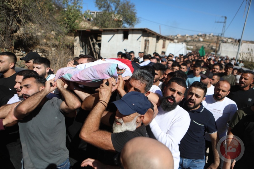 صور- مدينة حلحول تشيع جثمان الشهيد محمود الأطرش