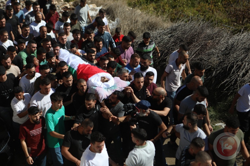 صور- مدينة حلحول تشيع جثمان الشهيد محمود الأطرش
