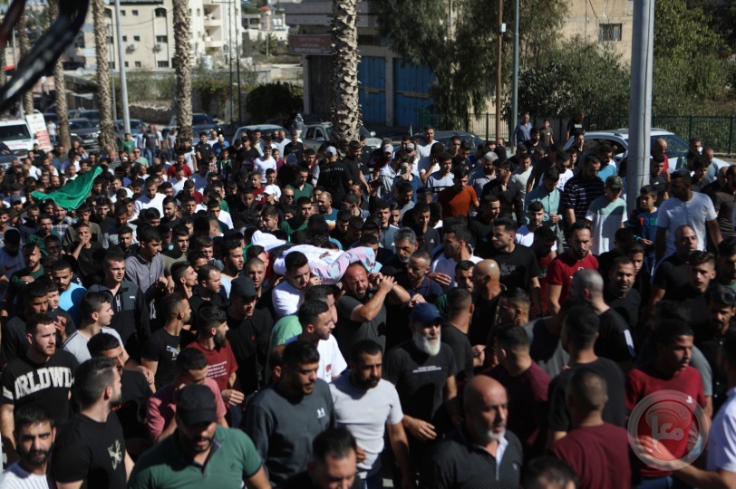 صور- مدينة حلحول تشيع جثمان الشهيد محمود الأطرش