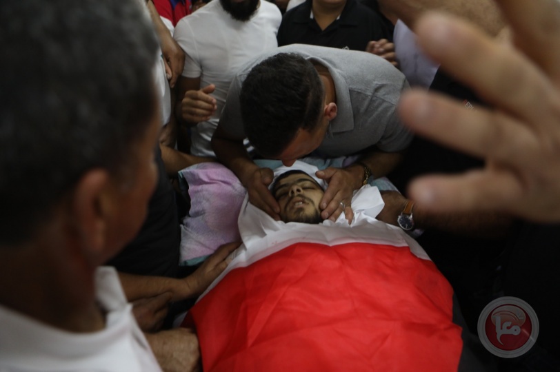 صور- مدينة حلحول تشيع جثمان الشهيد محمود الأطرش