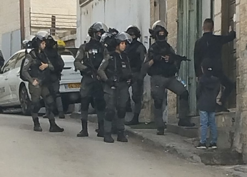 سلوان: اقتحام منزل الشهيد خيري علقم تمهيدا لتفجيره