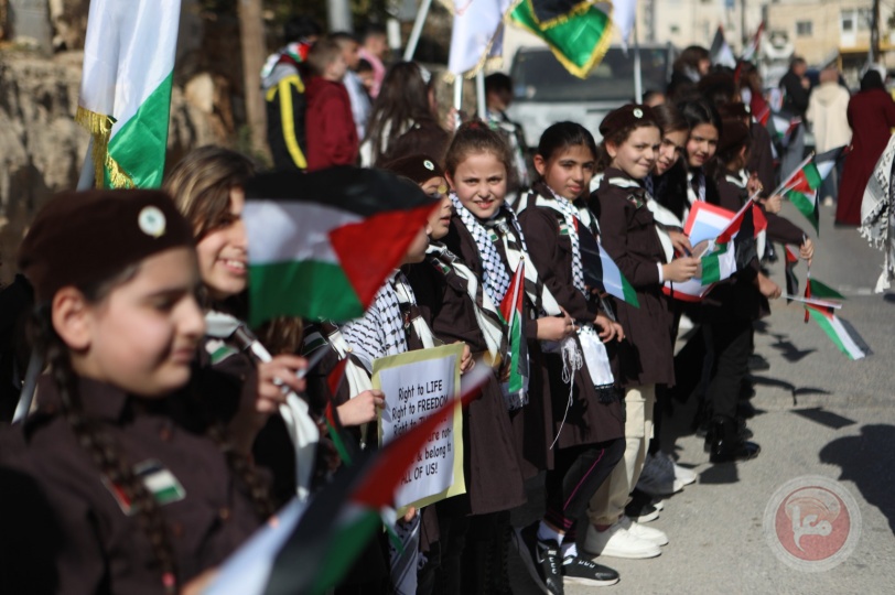 مدرسة جلوري الدولية تنظم وقفة اسناد لاطفال غزة