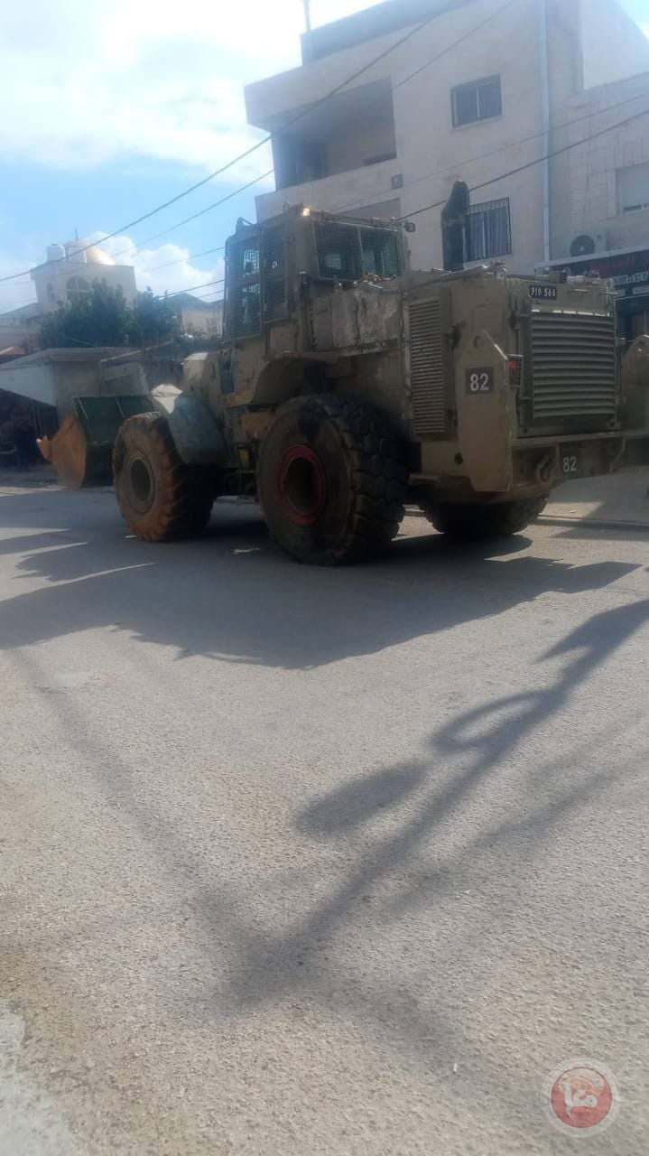 فيديو- قوات الاحتلال تفرض حصارا على حوسان وتنفذ حملة اعتقالات
