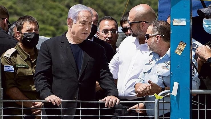 تحقيق إسرائيلي يحمّل نتنياهو مسؤولية تدافع مميت عام 2021