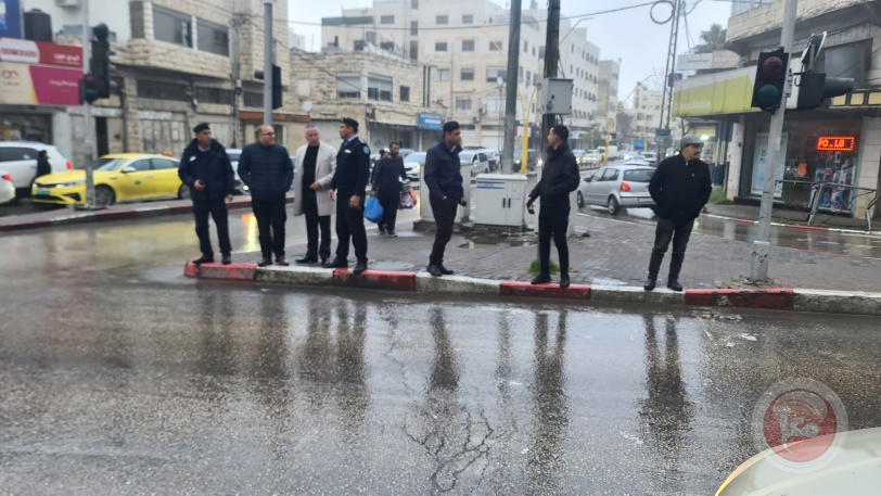 الشرطة تنشر 100 ضابط وعنصر لتسهيل حركة المرور في الخليل