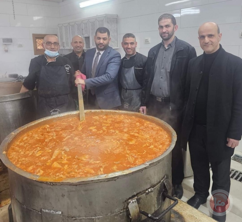 تكية سيدنا إبراهيم الخليل تقدم 4000 وجبة ساخنة يوميا 