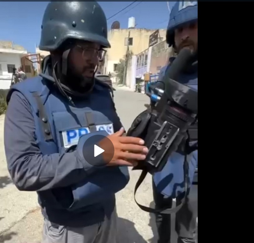 نقابة الصحفيين : جيش الاحتلال يستهدف الصحفيين بالرصاص والغاز في طولكرم