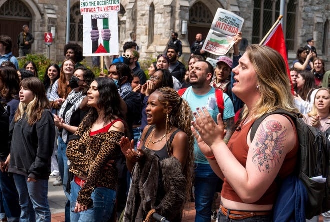 جامعة كولومبيا تلغي حفل التخرج هذا العام إثر الاحتجاجات الداعمة لغزة (صور)