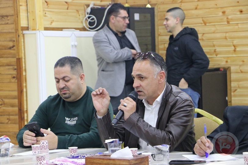 محافظ الخليل يجتمع مع ممثلي القطاع الإعلامي في المحافظة​​​​​​​