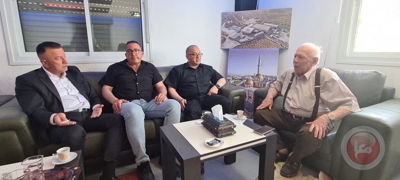 ارهاب المستوطنين يرفع أجور تنقل الشاحنات بين الضفة وغزة