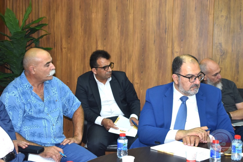 دائرة شؤون اللاجئين تعقد ورشة حول الاثار القانونية لاستهداف الاونروا
