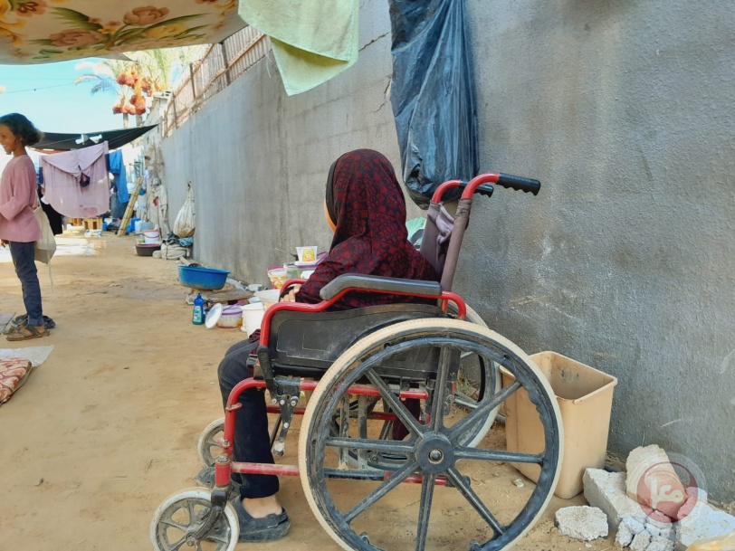 التطعيم في قلب المخيمات: الهلال الأحمر يقدم تطعيمات شلل الأطفال لذوي الإعاقة ومرضى السرطان