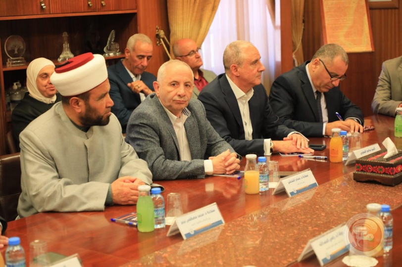 جامعة النجاح الوطنية وجمعية الهلال الأحمر ووزارة الاوقاف يوقعون اتفاقية لتشغيل مستشفى الهلال الأحمر