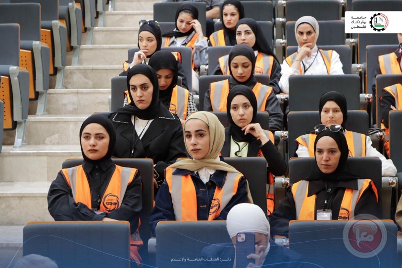 بوليتكنك فلسطين تُنظم فعالية بمناسبة اليوم العالمي للسلامة والصحة المهنية ويوم العمال العالمي