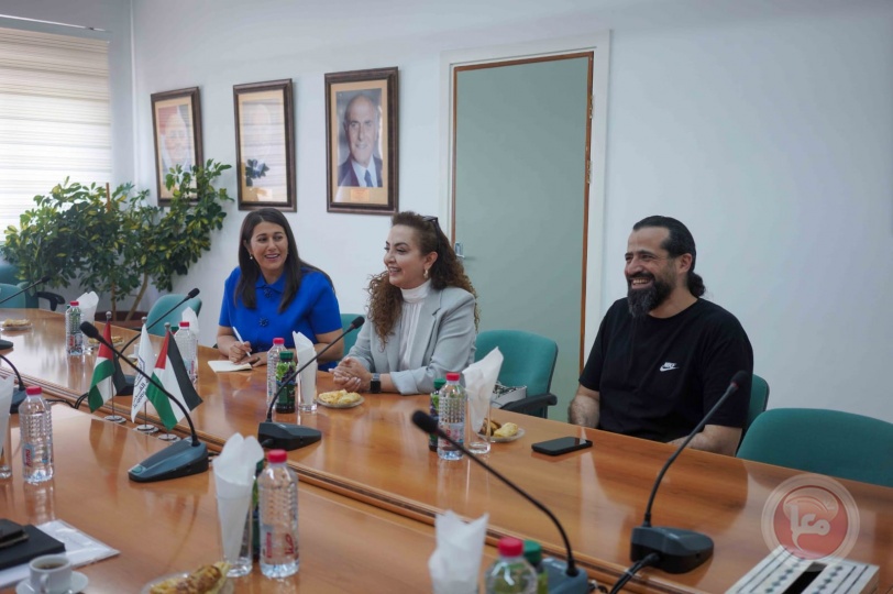 جامعة القدس و"إنجاز فلسطين" توقعان مذكرة تفاهم لدعم الطلبة في الريادة والإبداع