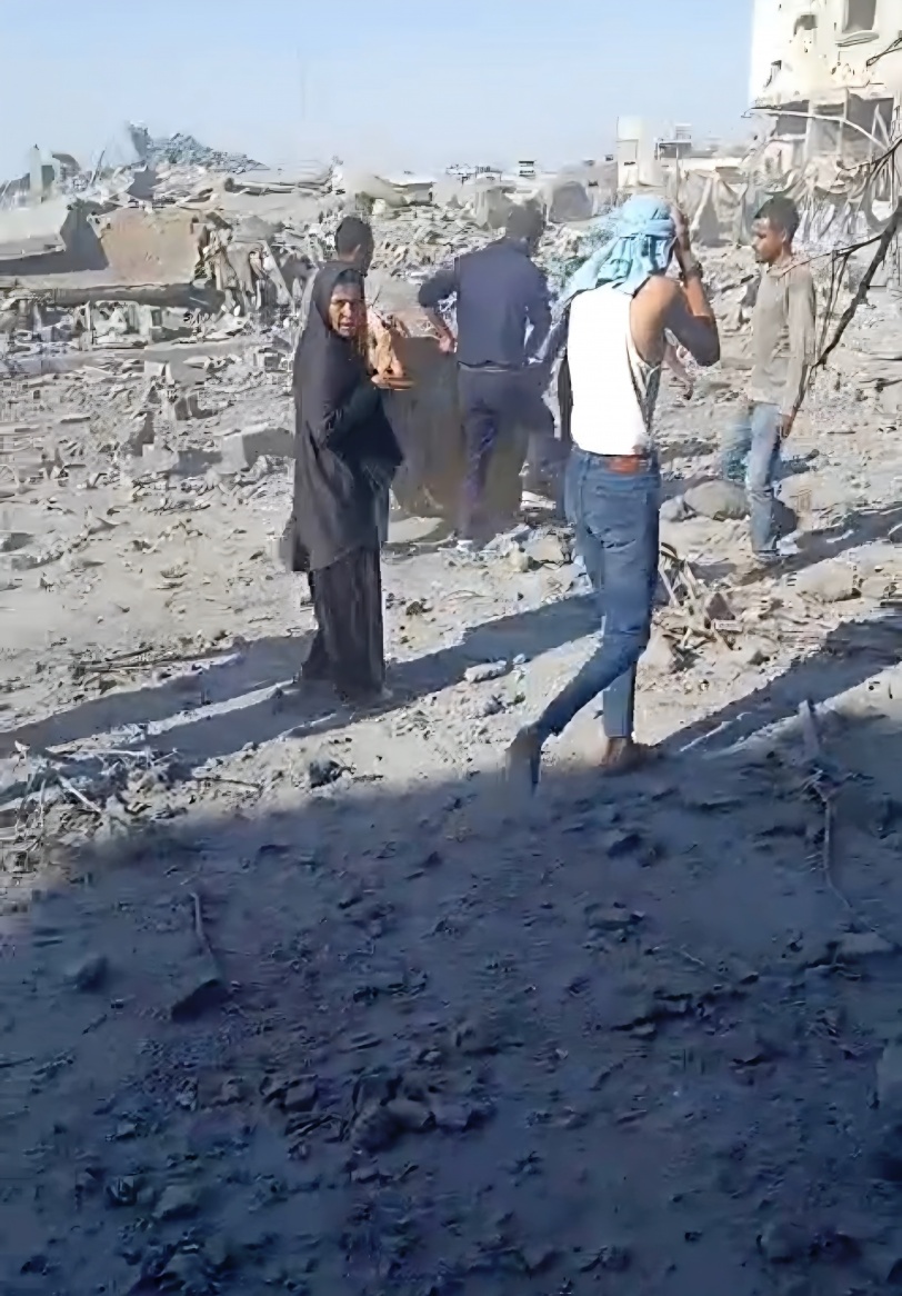 مجزرة جديدة: استشهاد 11 فردا من عائلة الدغمة في قصف جوي على خان يونس
