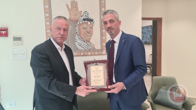 نقيب المهندسين يلتقي مع إدارة هيبرون اكسبو