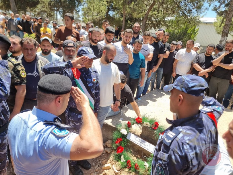 الشرطة تشيع جثمان الملازم أول رأفت عيسى في بيت لحم