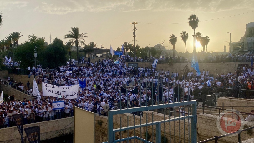 في ذكرى احتلال القدس.. "رقصة الأعلام" تتحول إلى استعراض عنصري واعتداءات على المقدسيين
