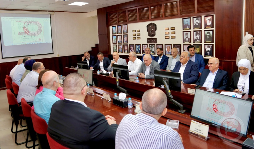 الوزير الحايك : نعمل مع الشركاء على تطوير ميدان سباق الخيل الأثري في نابلس