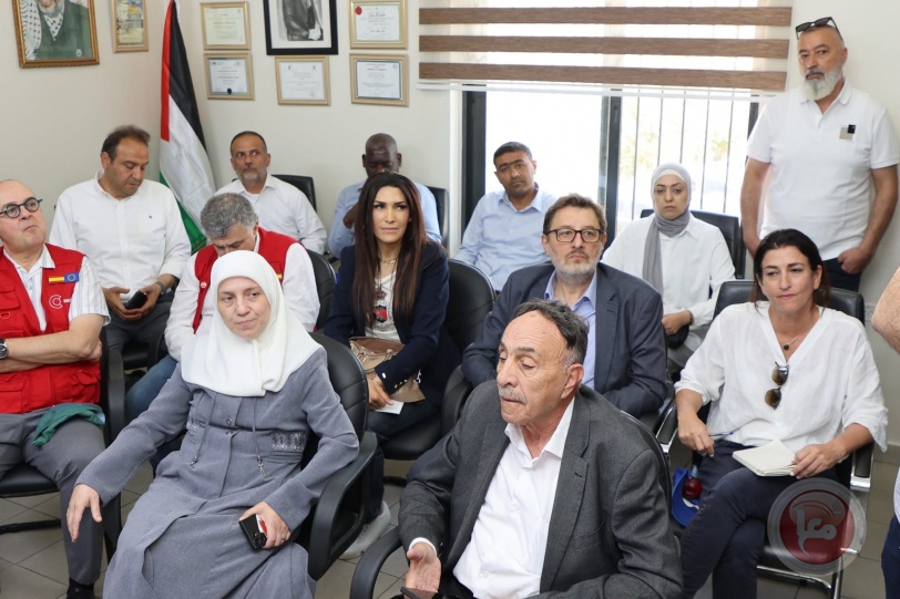 رئيس بلدية الخليل يستقبل القنصل الإسباني والسفير الدنماركي ومدير منظمة الأمم المتحدة للأغذية والزراعة